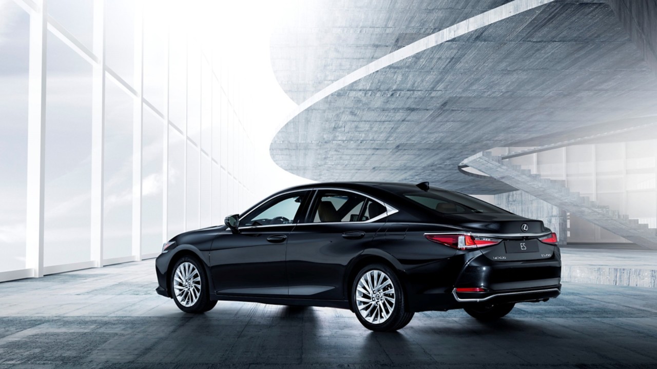 LEXUS ES 300h